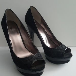 BAKERS lack lacey platform heel size 7.5